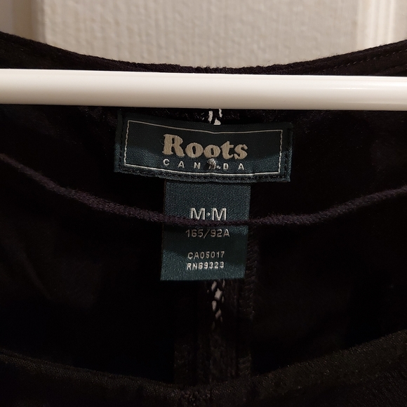 NWOT, Roots | Eyelet Dress - Picture 3 of 10